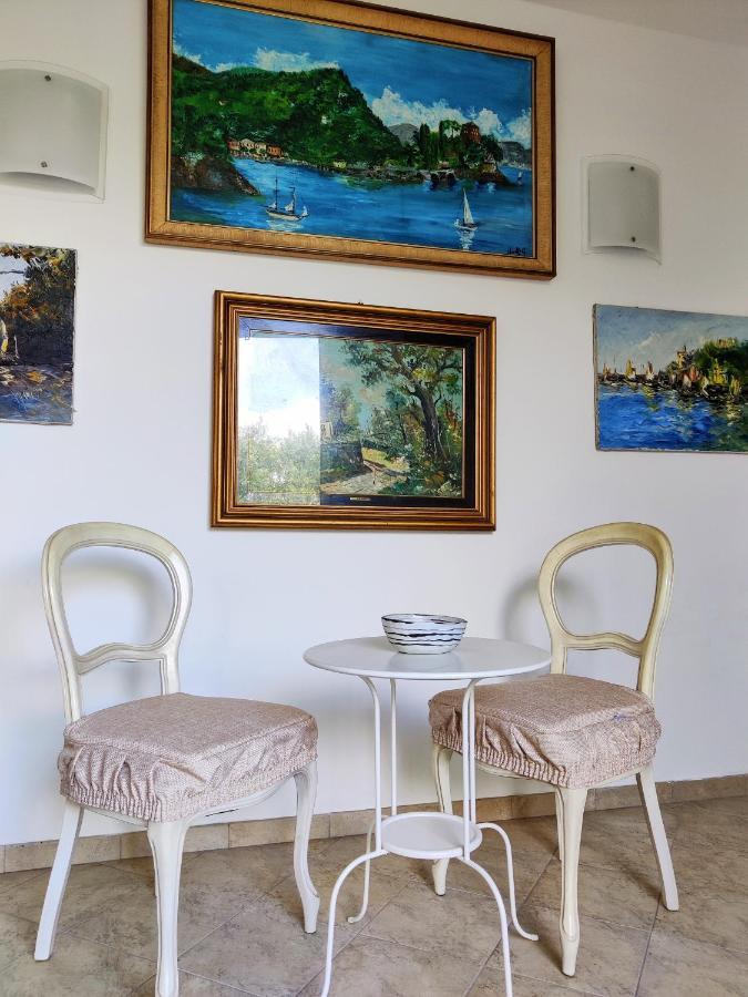 Tra Sole & Mare Apartment Zoagli Exterior photo