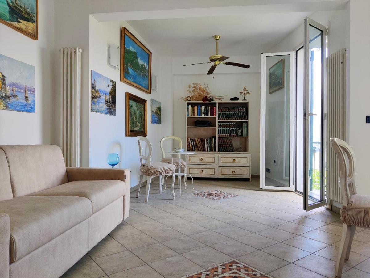 Tra Sole & Mare Apartment Zoagli Exterior photo